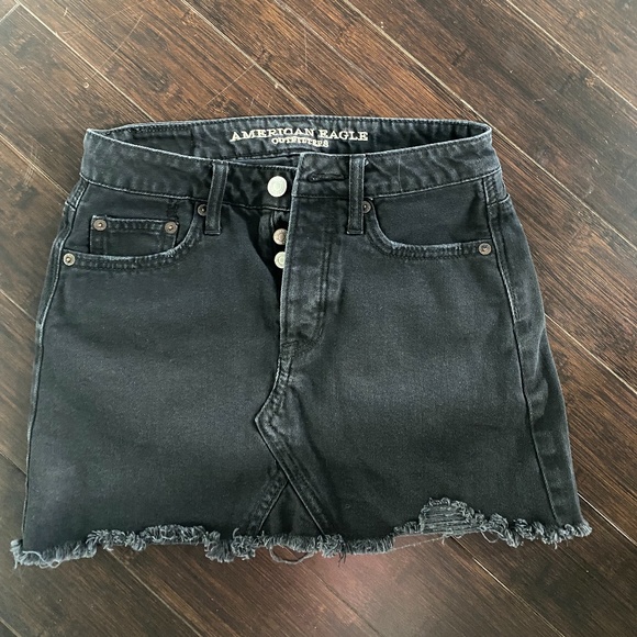 American Eagle skirt, size 00, black - Picture 1 of 1